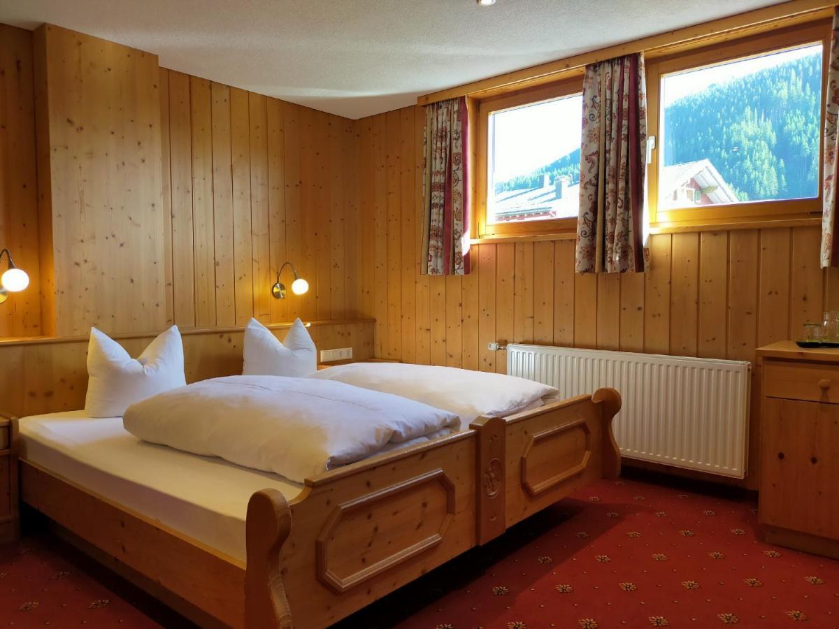 Pension Edelweiss Damuels Exterior photo